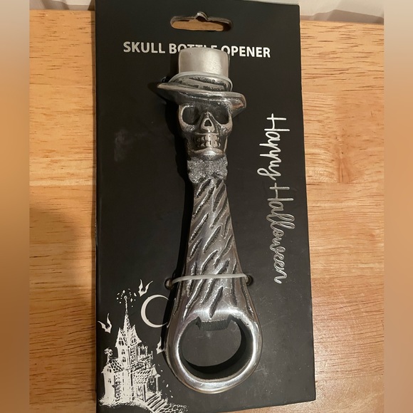 Halloween Skull Skeleton Bottle opener-NEW - Picture 1 of 7